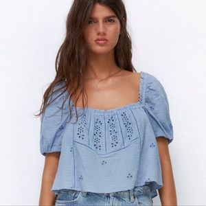 Zara light blue te let cropped grip